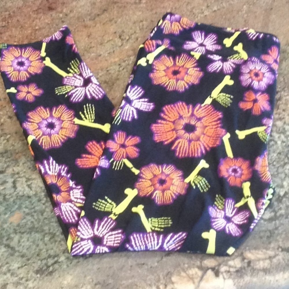 TC2 NWOT LuLaRoe Leggings EE13 2370